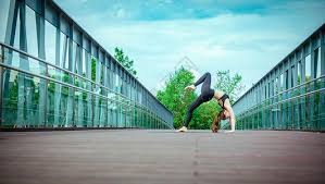 球迷：他今天是无敌状态