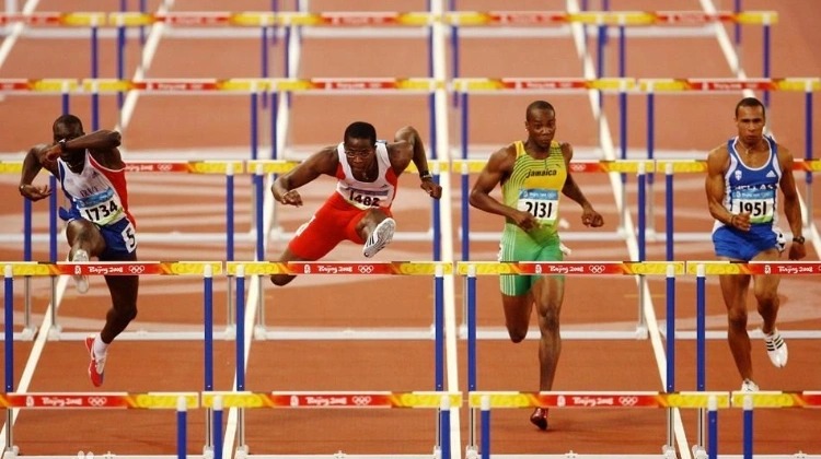 过去两场比赛中的三个进球均来自定位球战术。@GuillermoRai_ 来源：Madrid Xtra